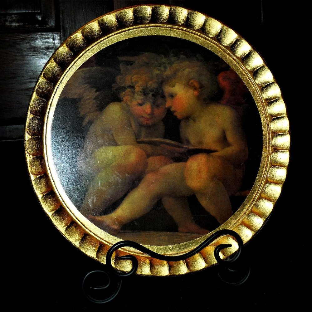 Tray: Rosso Fiorentino: "Two Cherubs Reading Detail from Madonna and Child"